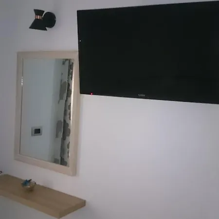 Hpeirou